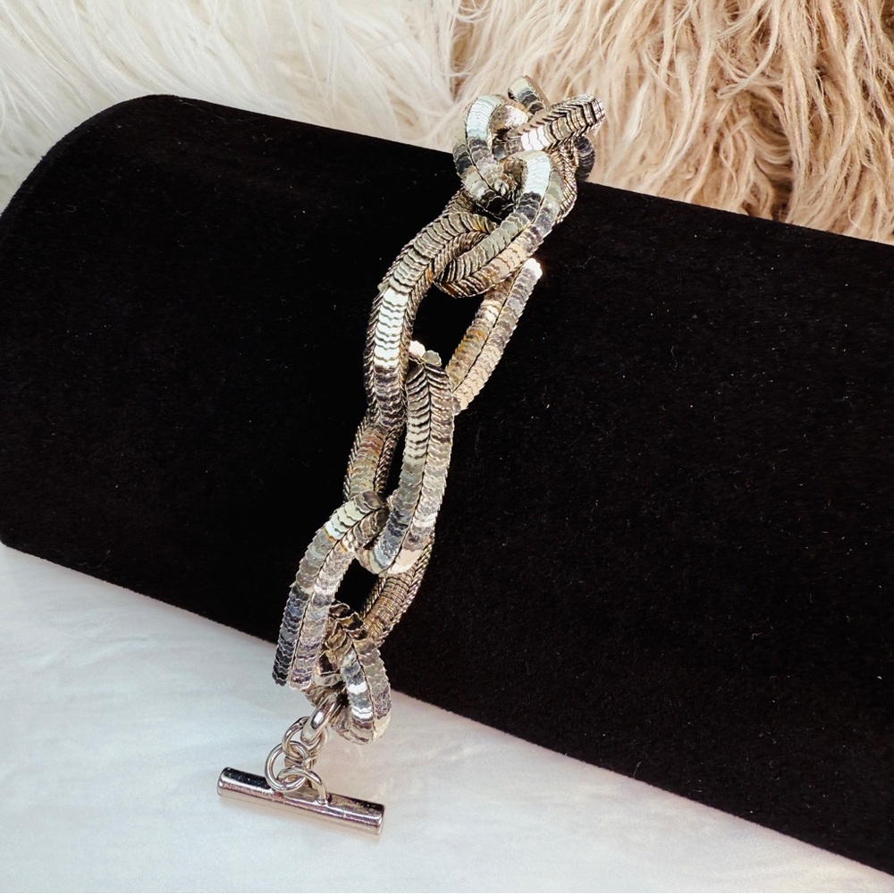 Chunky Silvertone Large Textured Chain Link Toggle Closure Bracelet